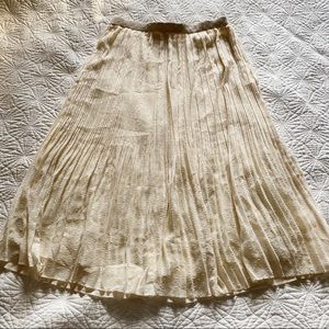 Lulu’s Ivory Pleated Midi Skirt
